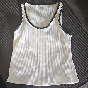 H&M White Ribbed Sleeveless Tank Top